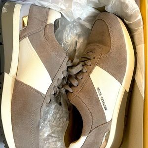 Michael Kors sneakers Size 7
